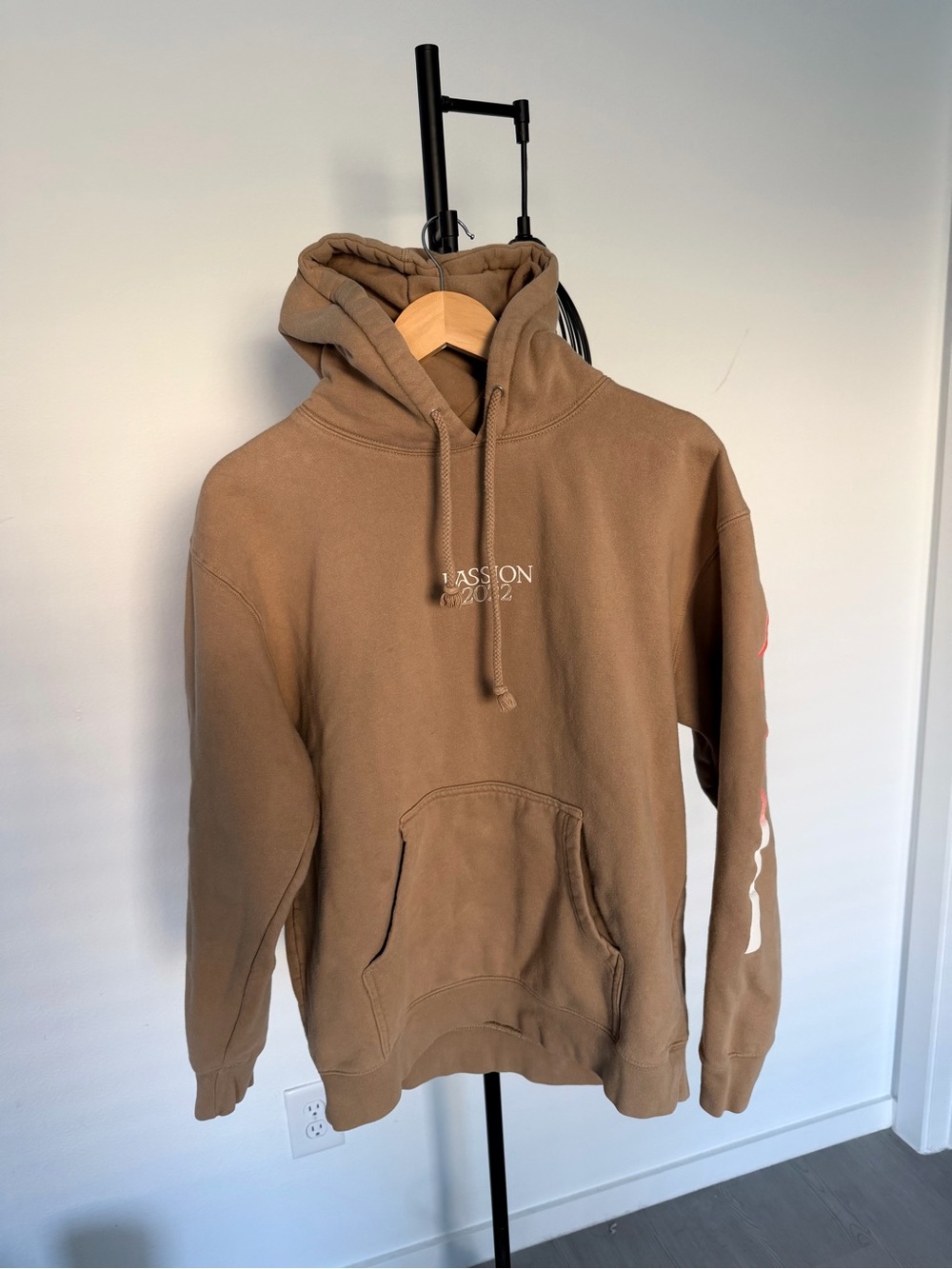 Passion 2022 Brown Men's Pullover Hoodie